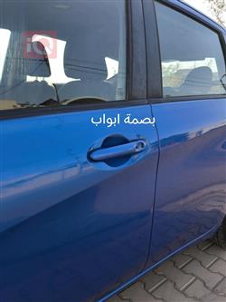 نيسان فيرسا